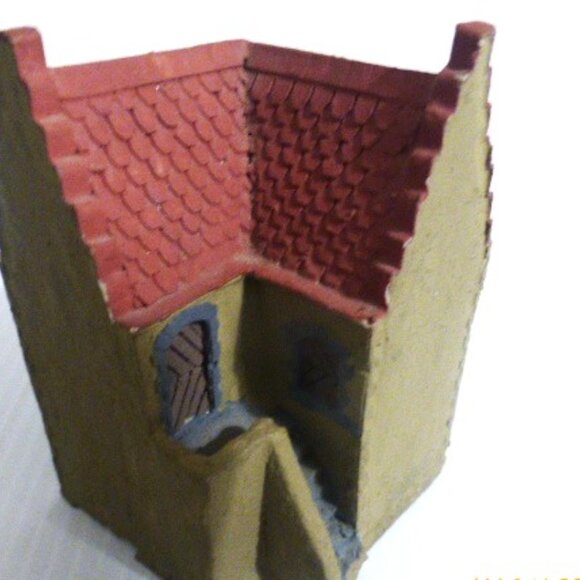 8 House MODEL BUILDINGS 1.75 - 4.5" High Railroad Model Train Set Model Kit - Picture 9 of 16